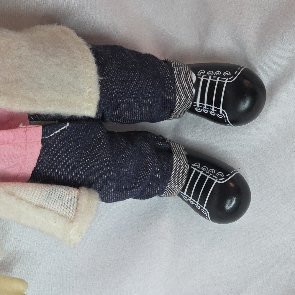 Disney Mickey Mouse Sock Hop Greaser Vinyage 1990s plush vinyl face - Picture 11 of 17